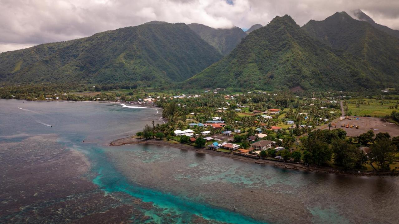 Hava'E Lodge Teahupoo Exterior photo