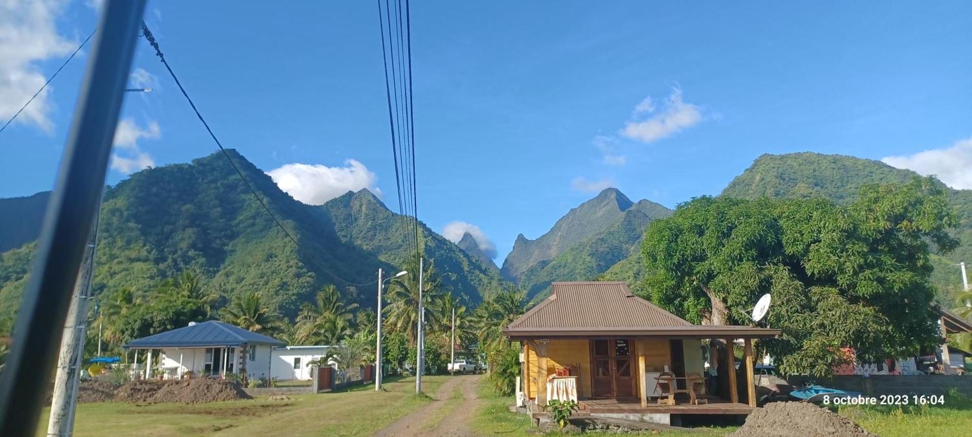 Hava'E Lodge Teahupoo Exterior photo