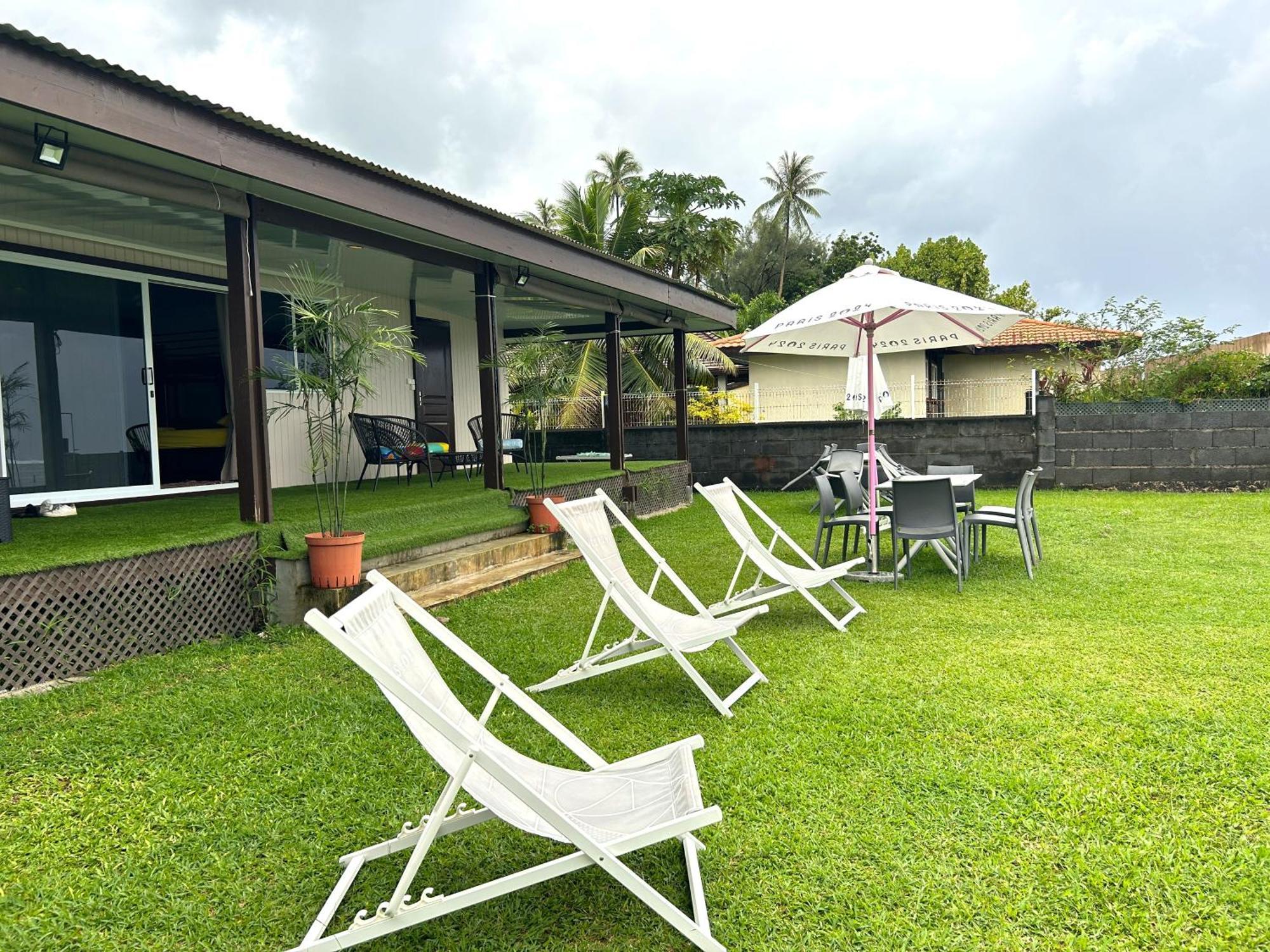 Hava'E Lodge Teahupoo Exterior photo