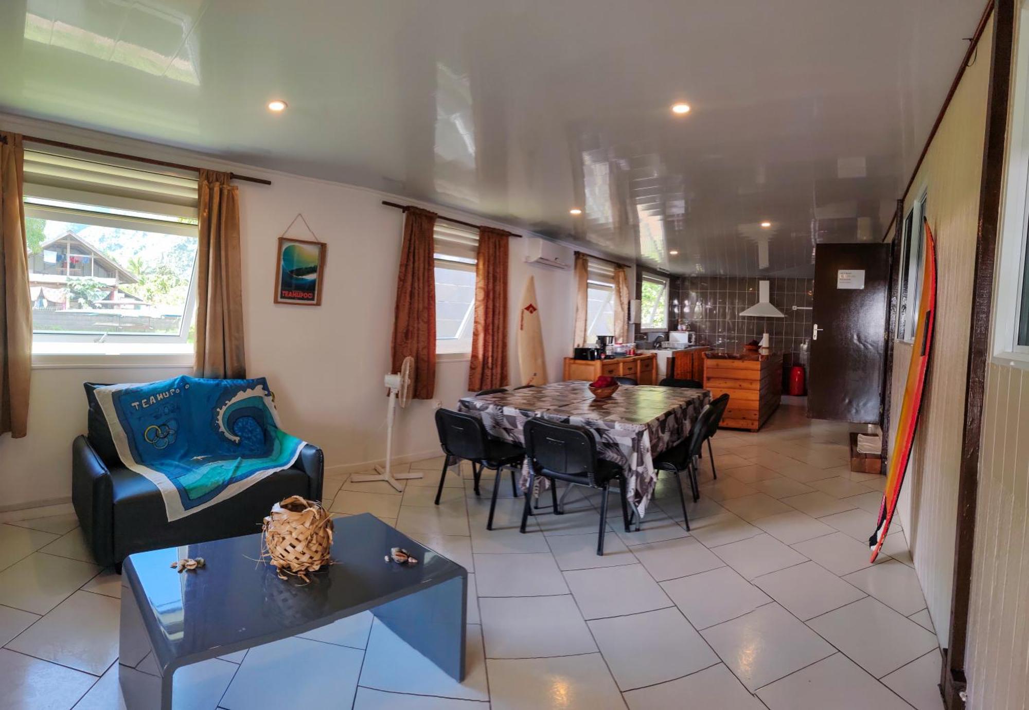 Hava'E Lodge Teahupoo Exterior photo